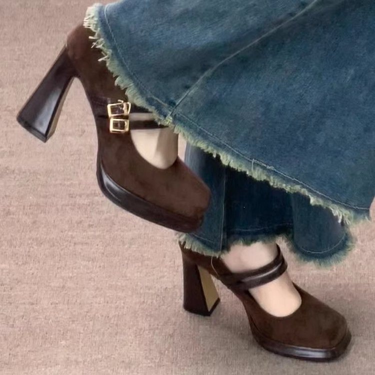 Vintage Fashion Aesthetic - Scarpe Mary Jane Vintage da Donna