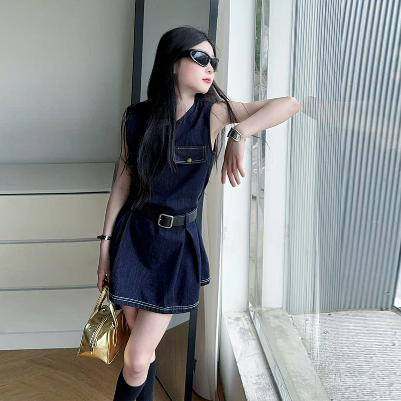Elegante abito body in denim m - Vintage Fashion Outfit recensione e prezzo