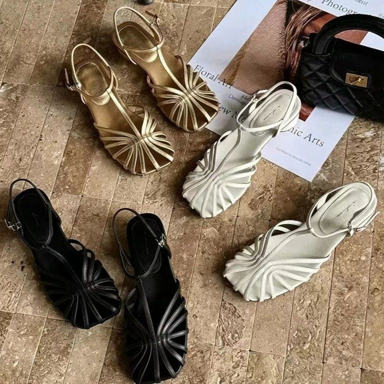 Sandali vintage in stile franc - Vintage Fashion Outfit recensione e prezzo