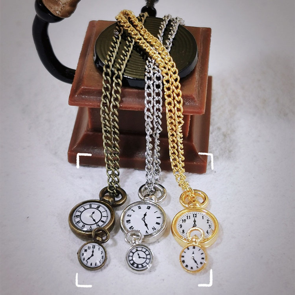 Collana Vintage orologio casa  - Vintage Fashion Dolls recensione e prezzo
