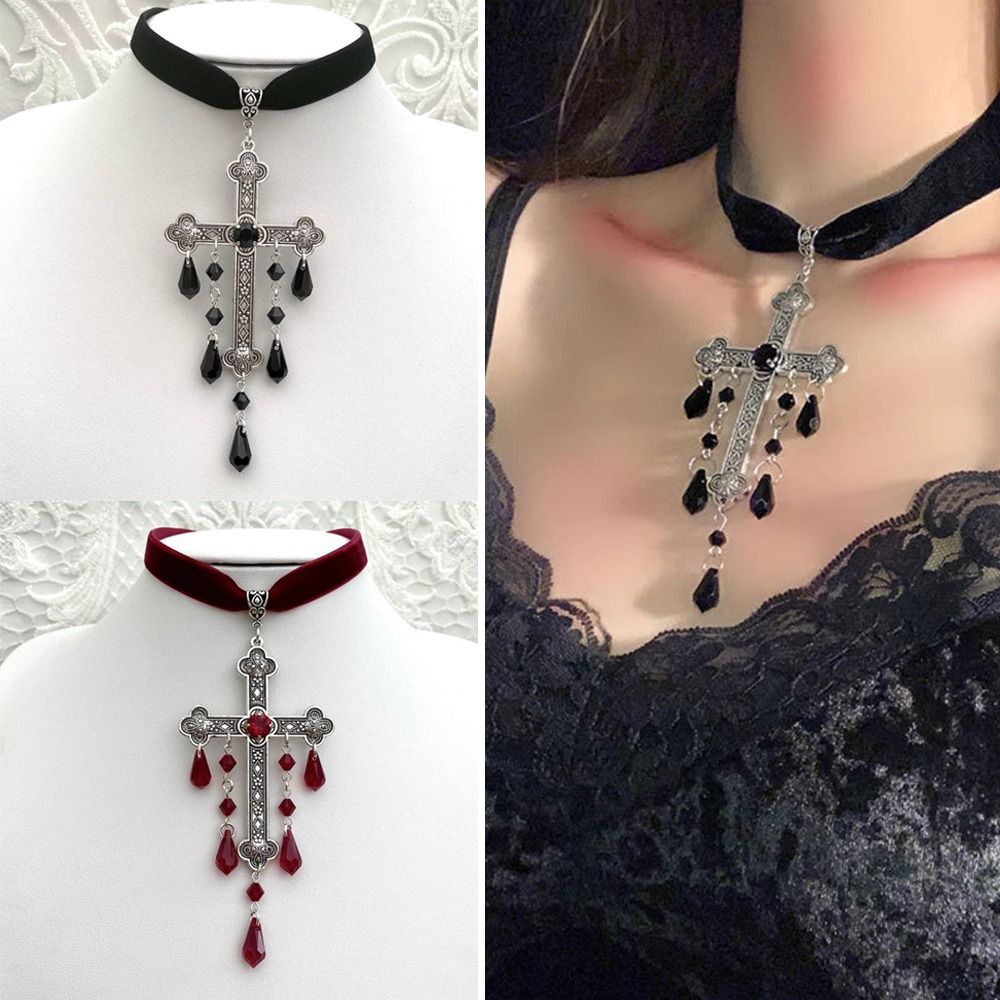 Girocollo con ciondolo a croce - Vintage Fashion Looks recensione e prezzo