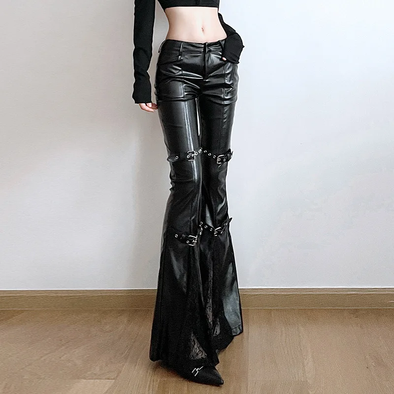 Pantaloni svasati in pelle PU  - Vintage Fashion Aesthetic recensione e prezzo